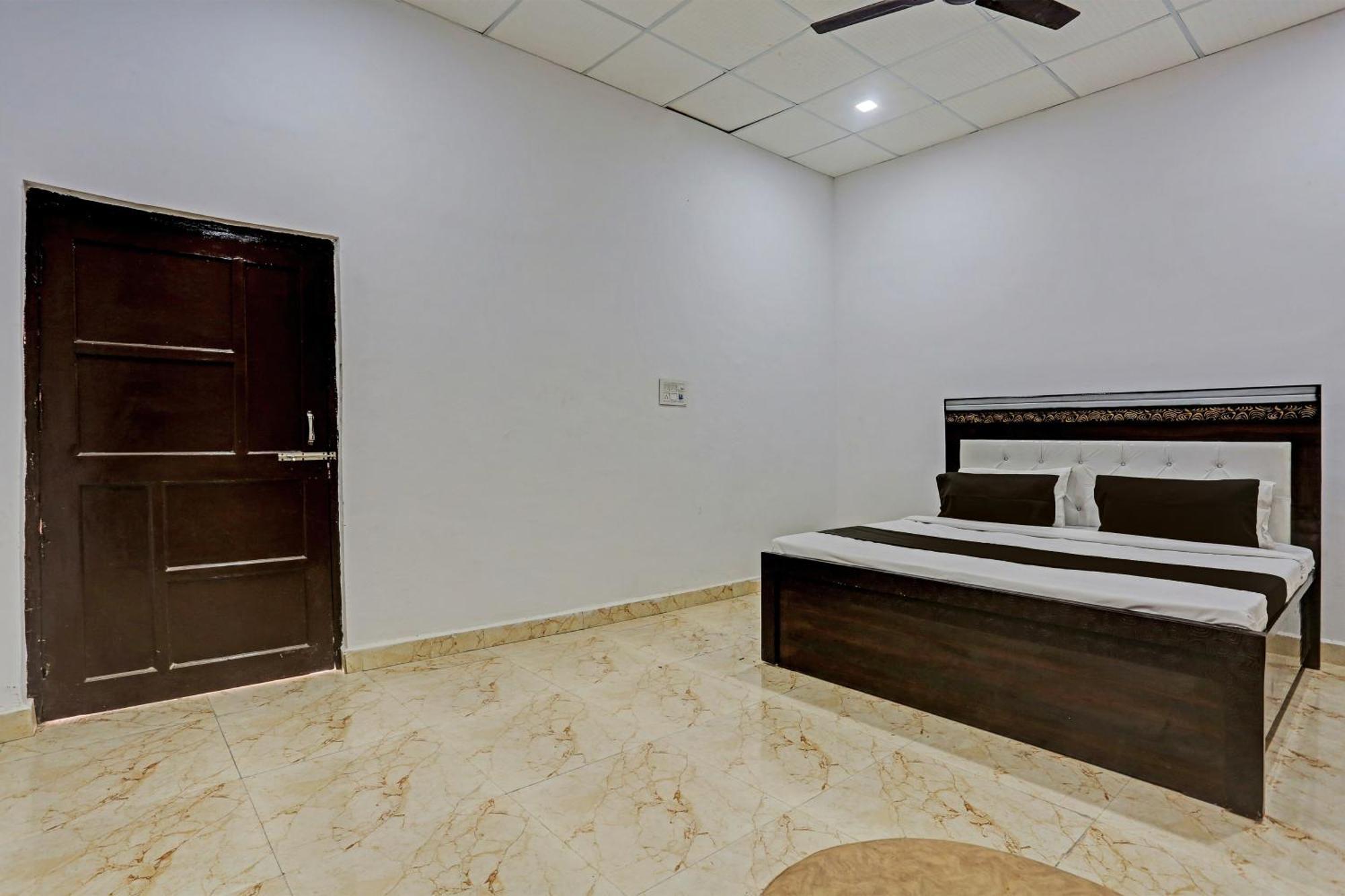 Hotel O Murliwala Wedding Palace And Resort Samalkha Екстериор снимка